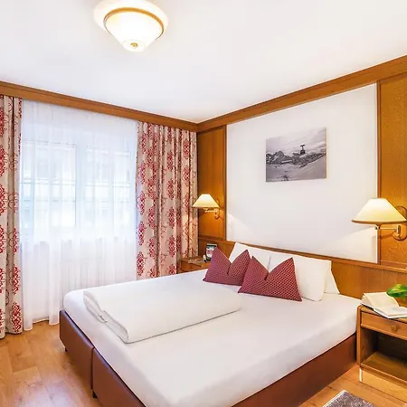 Garni Chasa Sulai Hotel 4*